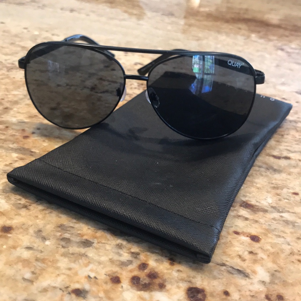 Quay Australia Vivienne sunglasses